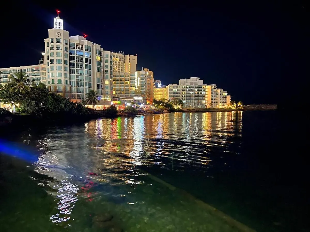 Condado Beachfront Tantra Apartment San Juan