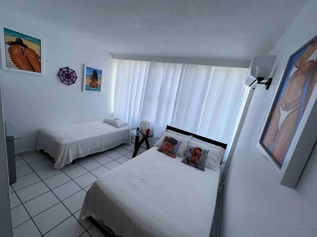 Condado Beachfront Tantra Apartment San Juan