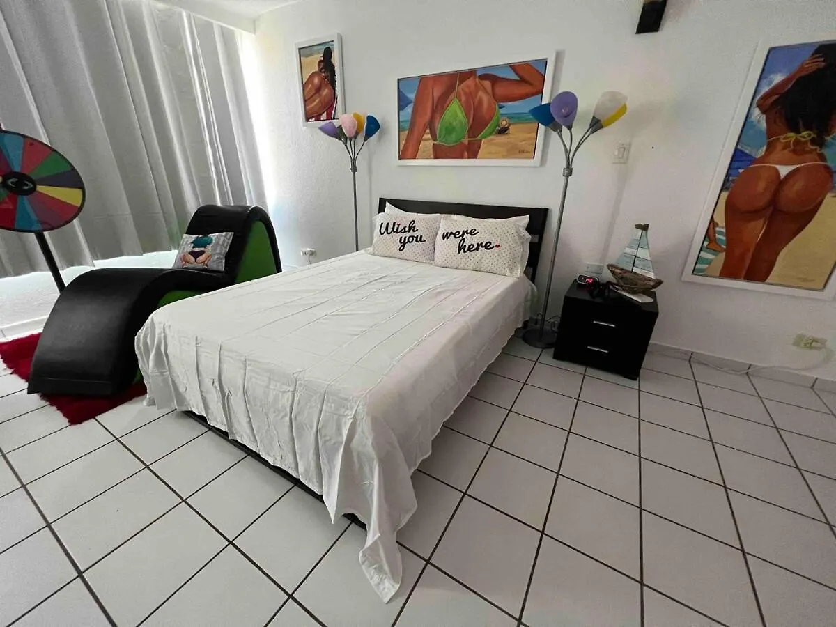 Condado Beachfront Tantra Apartment San Juan